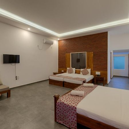 Tara Watergate Hotel Tissamaharama Exterior foto