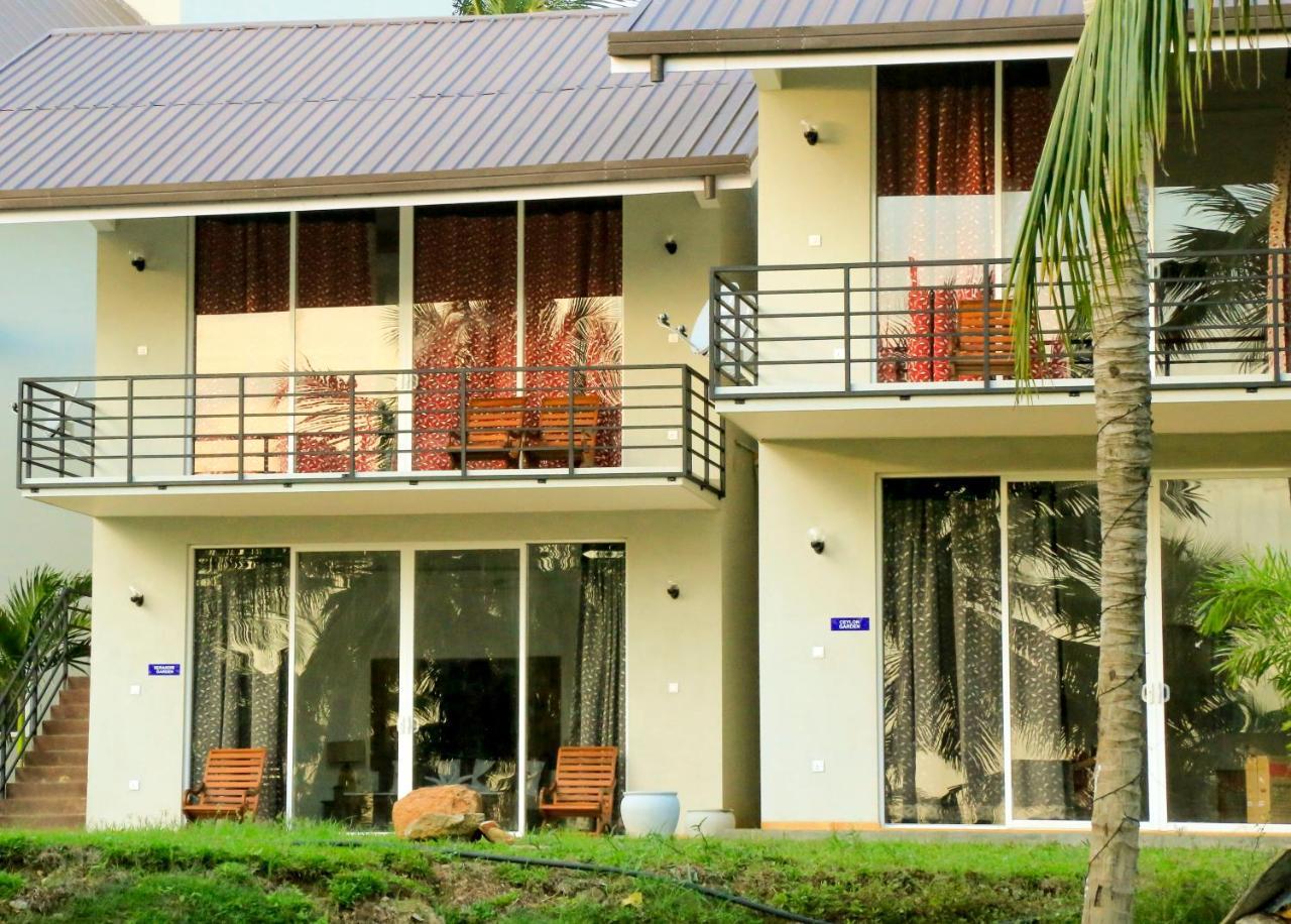 Tara Watergate Hotel Tissamaharama Exterior foto